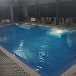 стиляна Девин